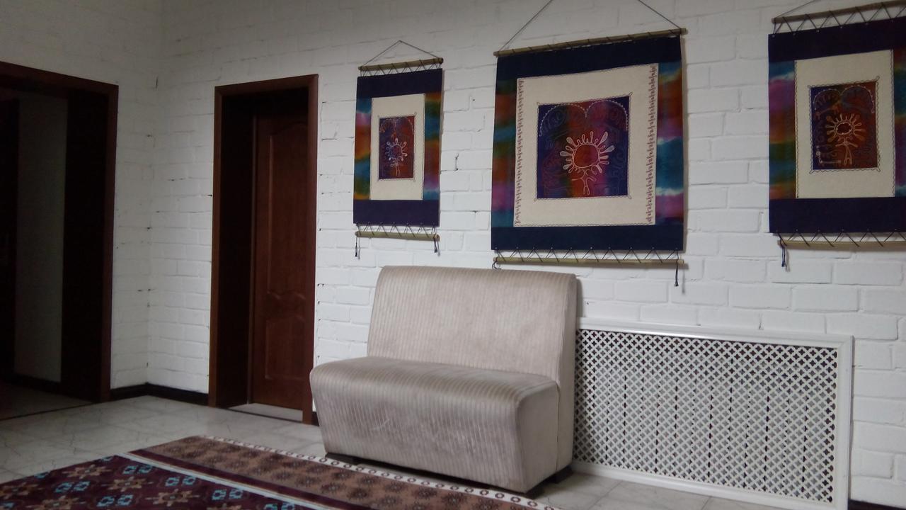 Home Guest Residence Бишкек Екстериор снимка