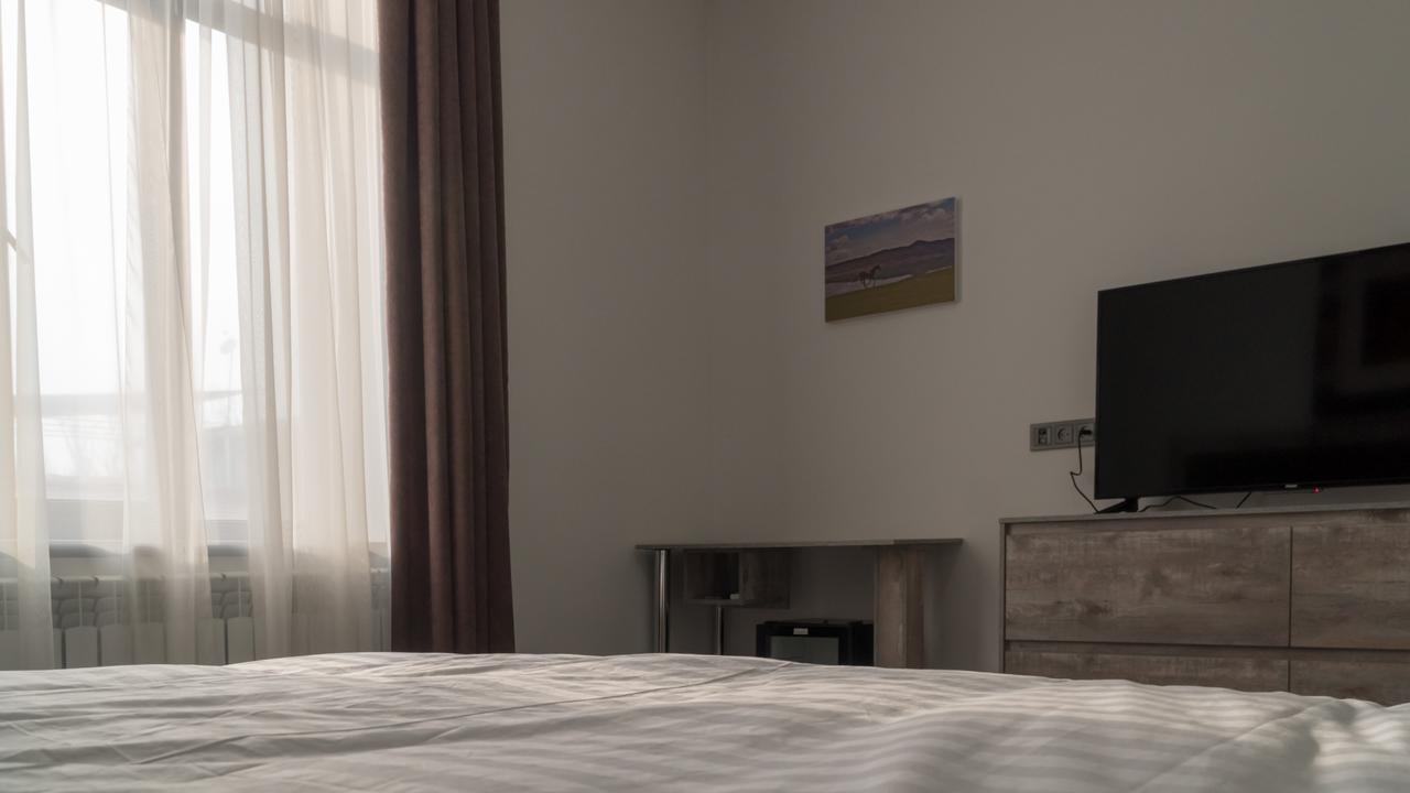 Home Guest Residence Бишкек Екстериор снимка