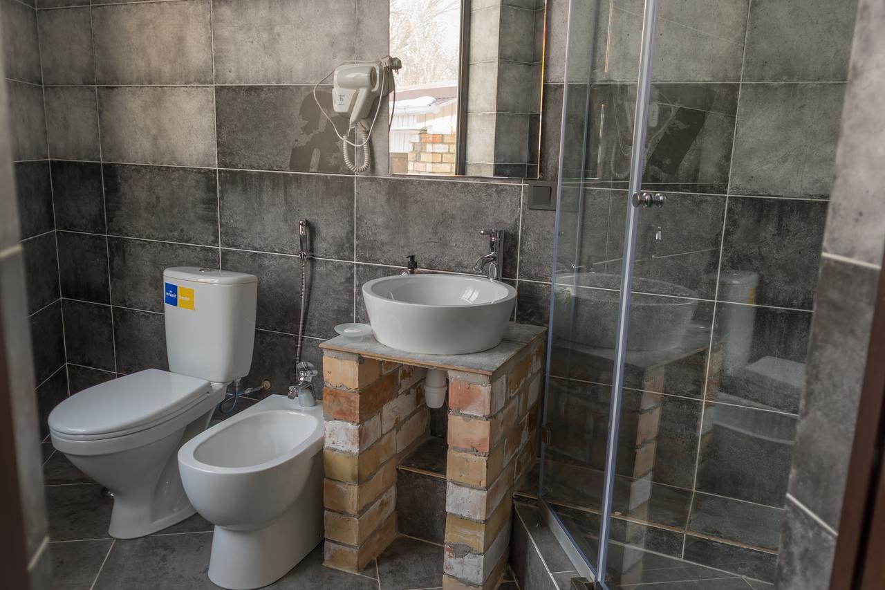 Home Guest Residence Бишкек Екстериор снимка